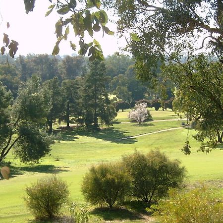 אלבורי Commercial Golf Resort מראה חיצוני תמונה