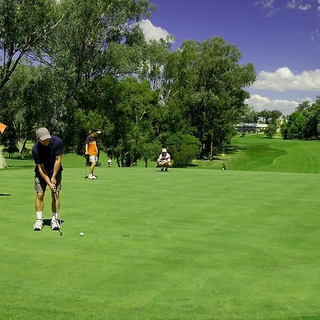 אלבורי Commercial Golf Resort מראה חיצוני תמונה